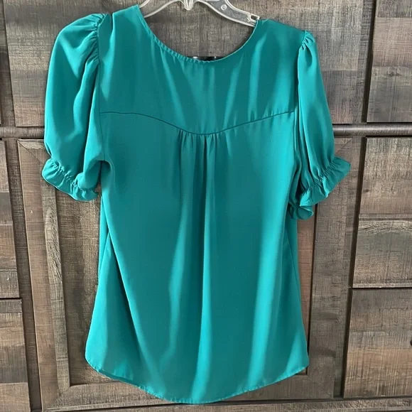 Short sleeve blouse - Picture 3 of 3